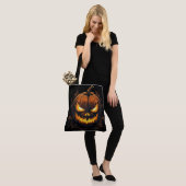 Tote Bag Halloween Tasche (Am Model)