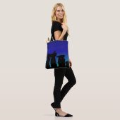 Tote Bag Night Sky Henge mit Kitty Tasche (Am Model)