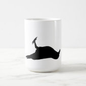 Tote Krähe Kaffeetasse (Mittel)