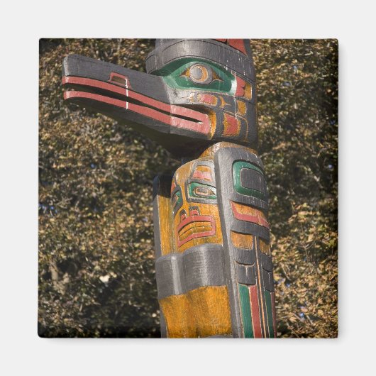 Totem-Pol im Park in Ottawa, Ontario, Kanada Magnet (Vorne)