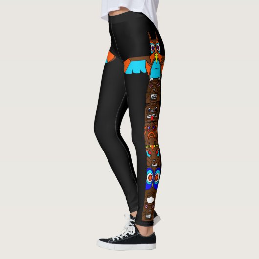 Totem-Pole-Leggings Leggings (Links)