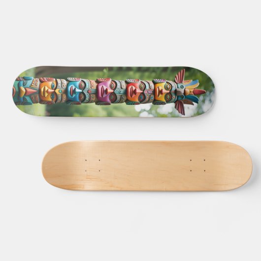 Totem Skateboard (Horizontal)