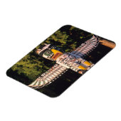 Totempfahl in Vancouver, Kanada. Magnet (Linke Seite)