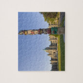 Totempol im Gebäude des Parlaments in Puzzle (Vertikal)