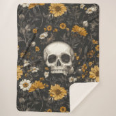 Totenkopf mit Blumen Sherpadecke (Vorderseite)
