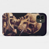Totenkopf mit brennender Zigarette Case-Mate iPhone Hülle (Rückseite (Horizontal))
