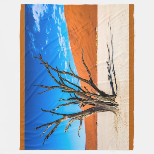 Toter Baum in Deadvlei, Namibia Fleecedecke (Vorderseite)