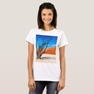 Toter Baum in Deadvlei, Namibia T-Shirt
