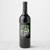 Totes Inside Aber Feelin' Lucky Skull St Patrick's Weinetikett (Vorderseite)