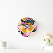 Tötete sie mit Memphis-Design-Kindness Runde Wanduhr (Zuhause)