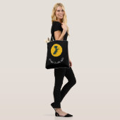 Tottasche zu Halloween Tasche (Am Model)