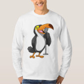 Toucan bei Musik mit Mikrofon T-Shirt (Vorderseite)