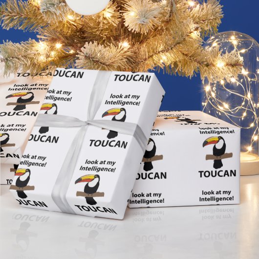 Toucan Bird Tropical Funny Geschenkpapier (Feiertage)