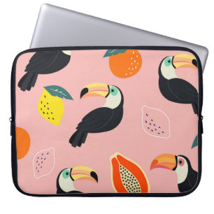Toucan mit Abstrakten tropischen Früchten Laptopschutzhülle