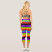 Touch der schwarzen Regenbogenstreifen Capri Leggings (Rückseite)