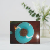 Touch des Meeres: Eine Cyan Bowl of Coffee Postkarte (Stehend Vorderseite)