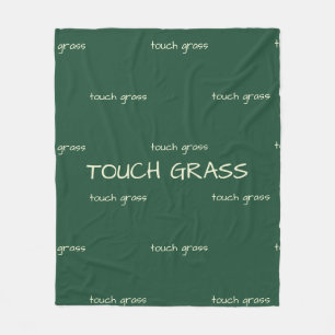 Touch Grass Minimalist Sage Green Fleece Decke -