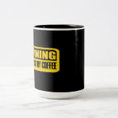 Touch meinen Kaffee nicht Zweifarbige Tasse (Mittel)