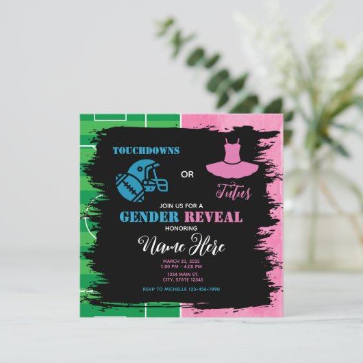Touchdowns Tutus Pink Blue Gender Reveal Einladung (Stehend Vorderseite)
