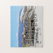 Touristen am Flussstein-Strand, der Pinguine Puzzle (Vertikal)