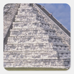 Touristen steigen Treppen von El Castillo, Stein Quadratischer Aufkleber