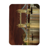 Tower Bridge bei Nacht, London Magnet (Vertikal)