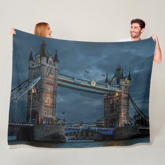 TOWER BRIDGE FLEECEDECKE (Beispiel)