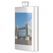 Tower Bridge London. Flachmann (Links)