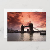 Tower Bridge Red Sky Postkarte (Vorne/Hinten)