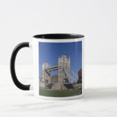 Tower Bridge, River Thames, London, England Tasse (Links)