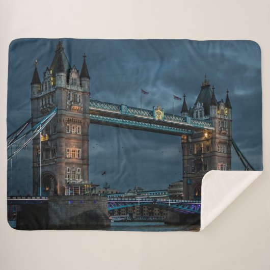 TOWER BRIDGE SHERPADECKE (Vorderseite (Horizontal))