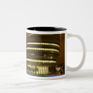 Tower Bridge und Greater London Authority Zweifarbige Tasse