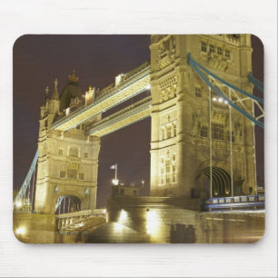 Tower Bridge und Themse in der Dämmerung, London, Mousepad