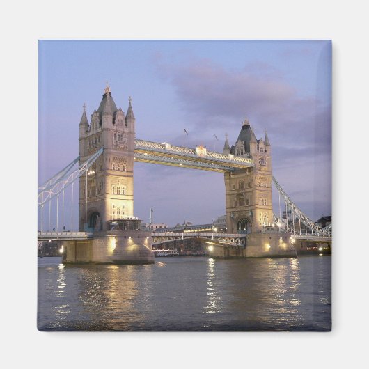 Tower Bridge von London Magnet (Vorne)