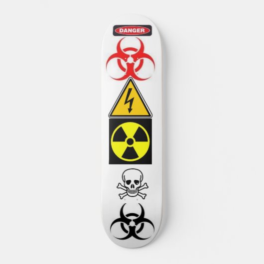 TOXISCH SKATEBOARD (Vorderseite)