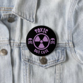 Toxisches, aber Niedliches Warnzeichen Button (Beispiel)