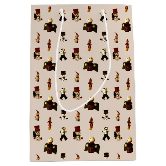 Toyland Holiday Geschenktasche Mittlere Geschenktüte (Vorderseite)