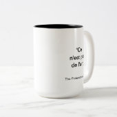 TPIO "Ce n'est pas de l'art" Sonnige Tasse (VorderseiteRechts)