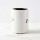 "Tra la la la!" Typografie mit modernem, Lässigem  Zweifarbige Tasse (Mittel)