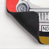 Trabant-Auto und deutsche Flagge, Berliner Mauer Mousepad (Ecke)