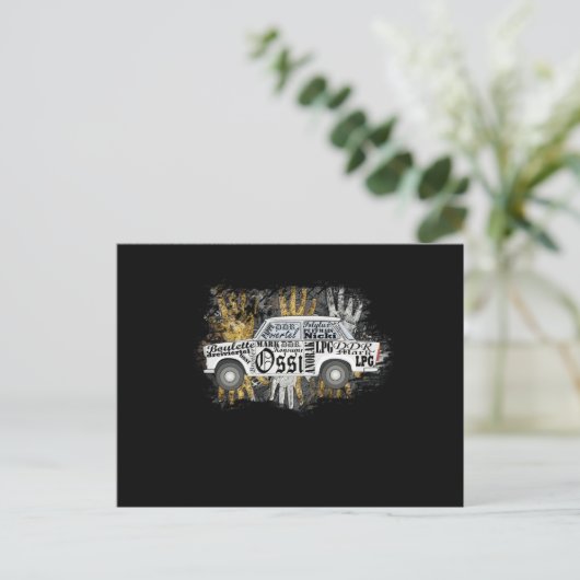 Trabant Pappe DDR Ossi Postkarte (Stehend Vorderseite)