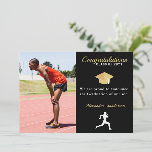 Track-Runner-Klasse der Abschluss-Ankündigung 2022 Ankündigung (Stehend Vorderseite)