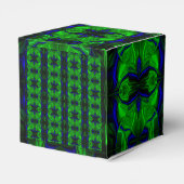 Traços e formas azuis e verde, quase listrado. geschenkschachtel (Rückseite)