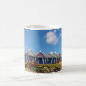 Traditional British Beachhuts Kaffeetasse (Mittel)