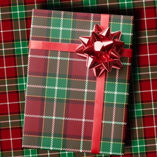 Traditional Maroon and Emerald Green Tartan Plaid Geschenkpapier