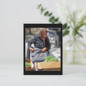Traditionell gekleidete griechische Alte Frau (2) Postkarte (Stehend Vorderseite)