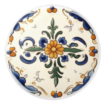 Traditionelle Blumen Mittelmeerblau Creme Floral