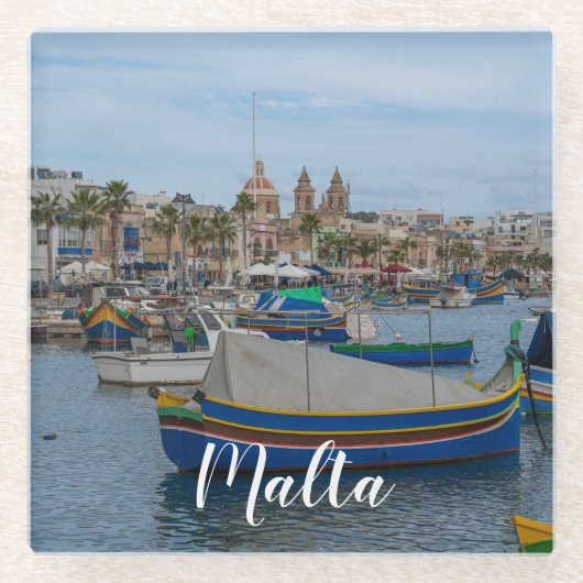 Traditionelle bunte Fischerboote in Malta Glasuntersetzer (Vorderseite)