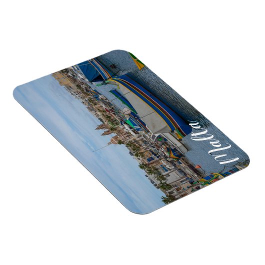 Traditionelle bunte Fischerboote in Malta Magnet (Rechte Seite)