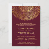 Traditionelle Burgundy Gold Mandala Indian Wedding Einladung (Vorderseite)